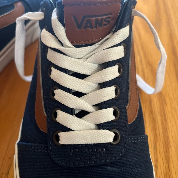 VANS WARD LOW TOP LACED SHOES - Picture 4 of 10